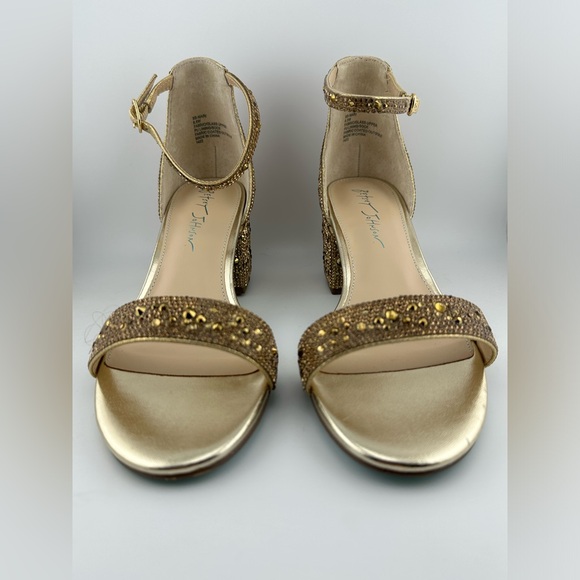 Blue by Betsey Johnson Women's SB-MARI Heeled Gold 8.5 Wide - Picture 5 of 5